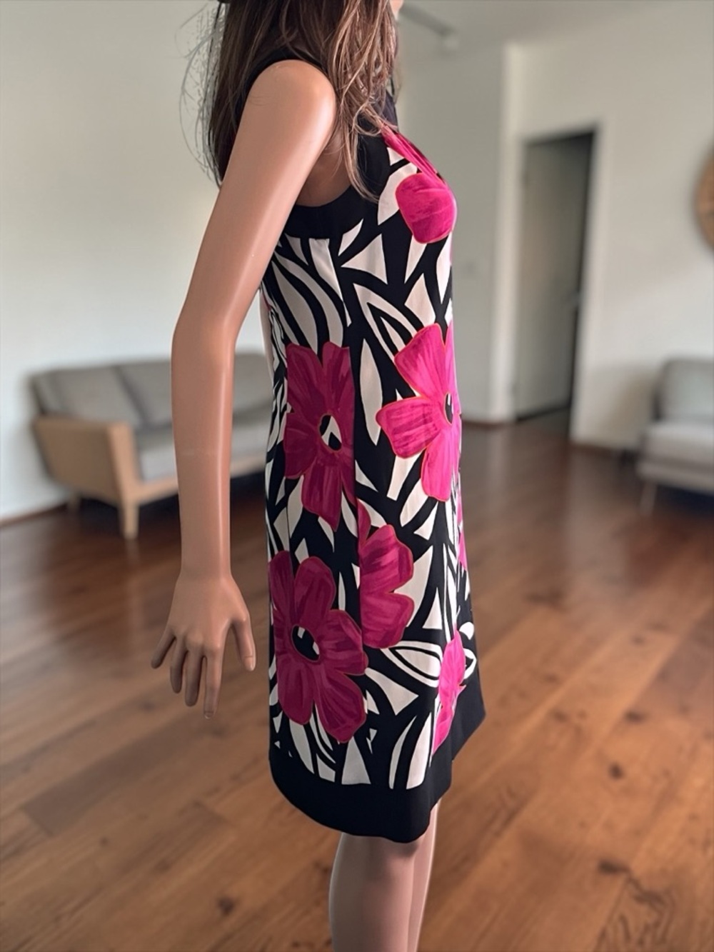 Dressbarn Floral Shift Dress Size 6 Black Pink Sleeveless Pockets - Picture 5 of 8